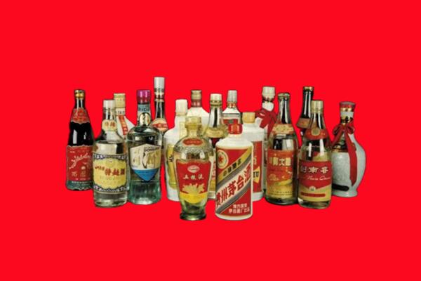来宾市回收十八老酒.jpg